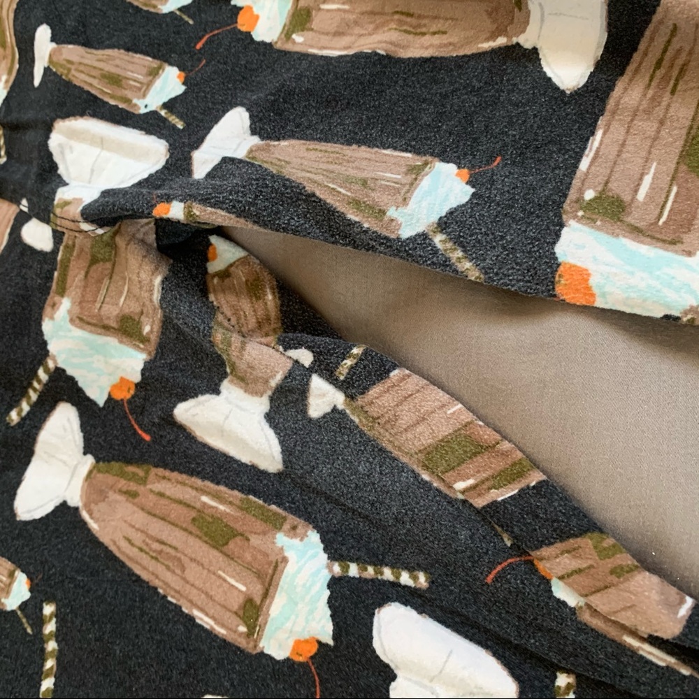 LulaRoe milkshake leggings OS